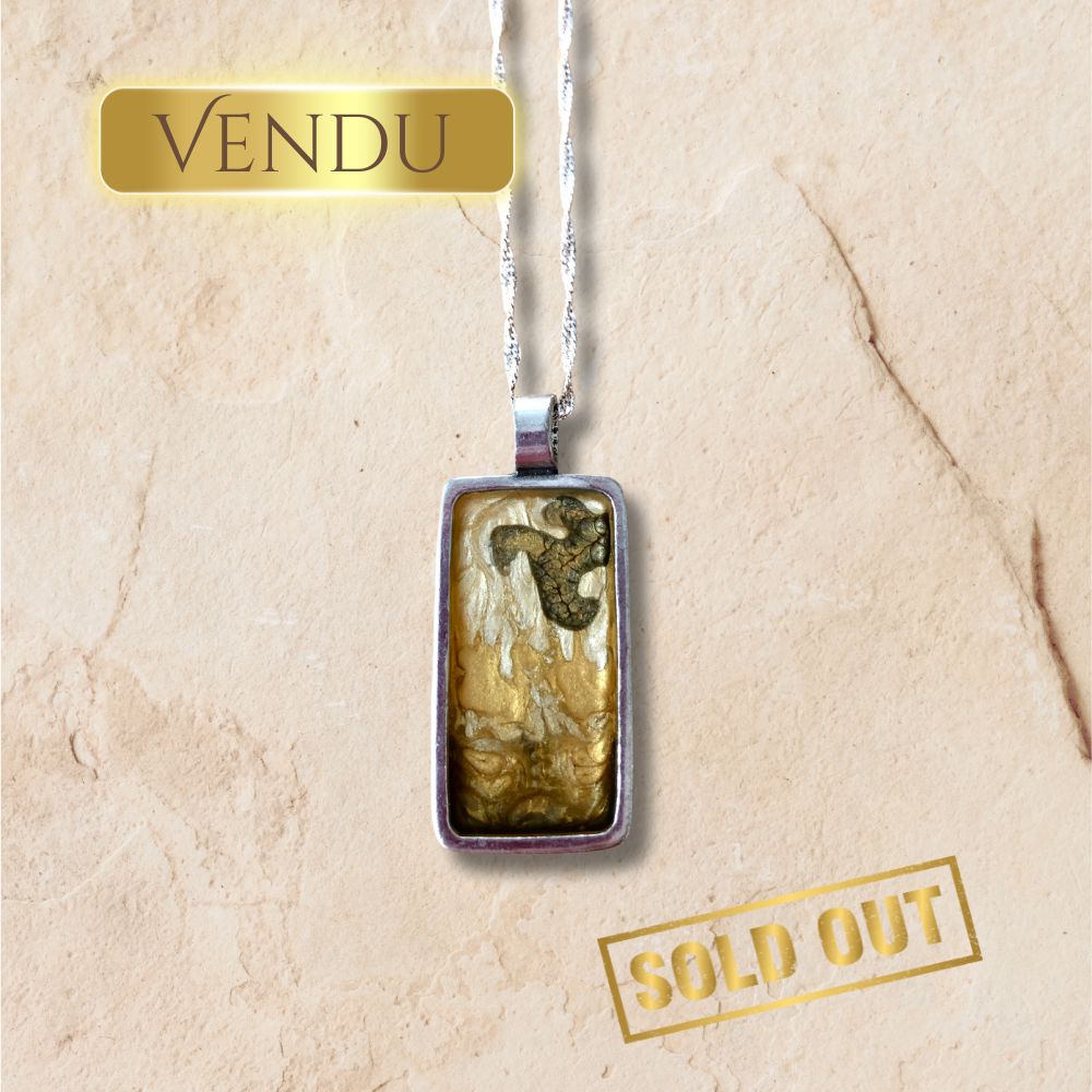 ✨ Pendentif Onyx – Racines Solaires